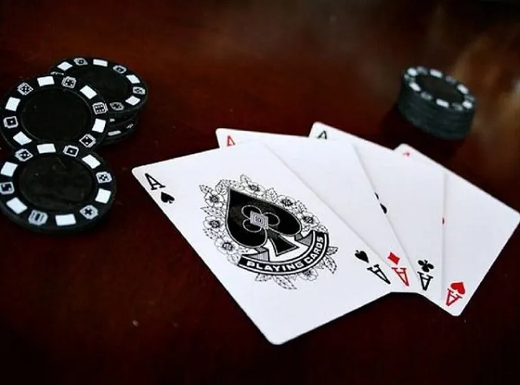 Bật Mí Cách Chơi Sắc Tê Nhà Cái WinBet Đánh Bại Mọi Đối Thủ 2 Bật Mí Cách Chơi Sắc Tê Nhà Cái WinBet Đánh Bại Mọi Đối Thủ